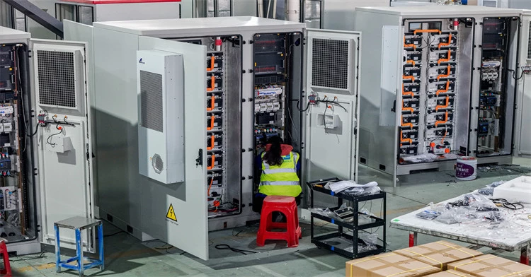 Centrum innowacji i badań nad szafami magazynowania energii, BESS i systemami EMS
