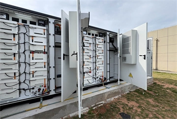TOLOMEO BESS – Kontener bateryjny 30 MW/60 MWh z farmą PV i wiatrem