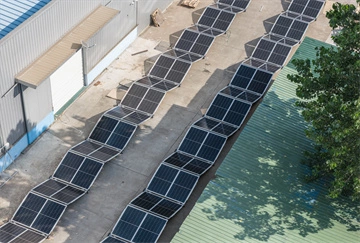 TOLOMEO BESS – Modułowe szafy bateryjne 2,2 MWh dla data center